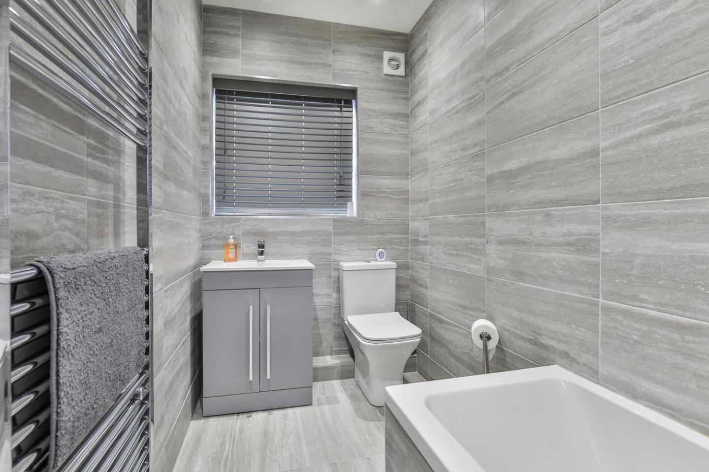 Villa Magnificent, Renovated Whole House With Garden Sheffield Exterior foto