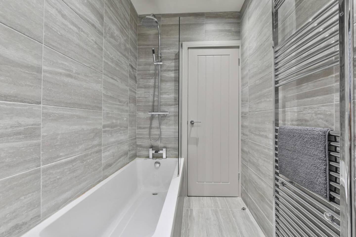 Villa Magnificent, Renovated Whole House With Garden Sheffield Exterior foto